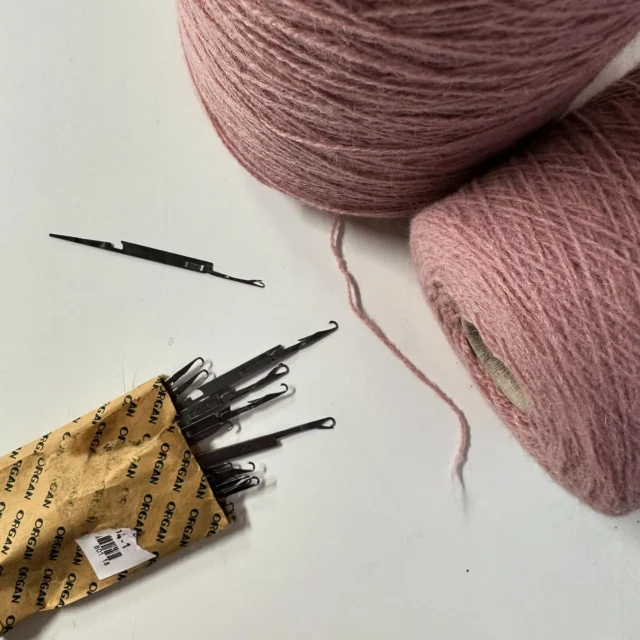 Ago e filo…per la creazione di qualcosa di unico 🪡

#knitwearlover #creation #collection #knitwear #maglieria #campionario #sample #tiedye #stripes#fashion #moda #style #knitting #filati #yarn #madeinitaly #modadonna #cottonyarn#modaitaliana #knittingaddict #maglie #sweater #instafashion #pullover #laminate #foil #passion #lurex #italianstyle #wholegarment